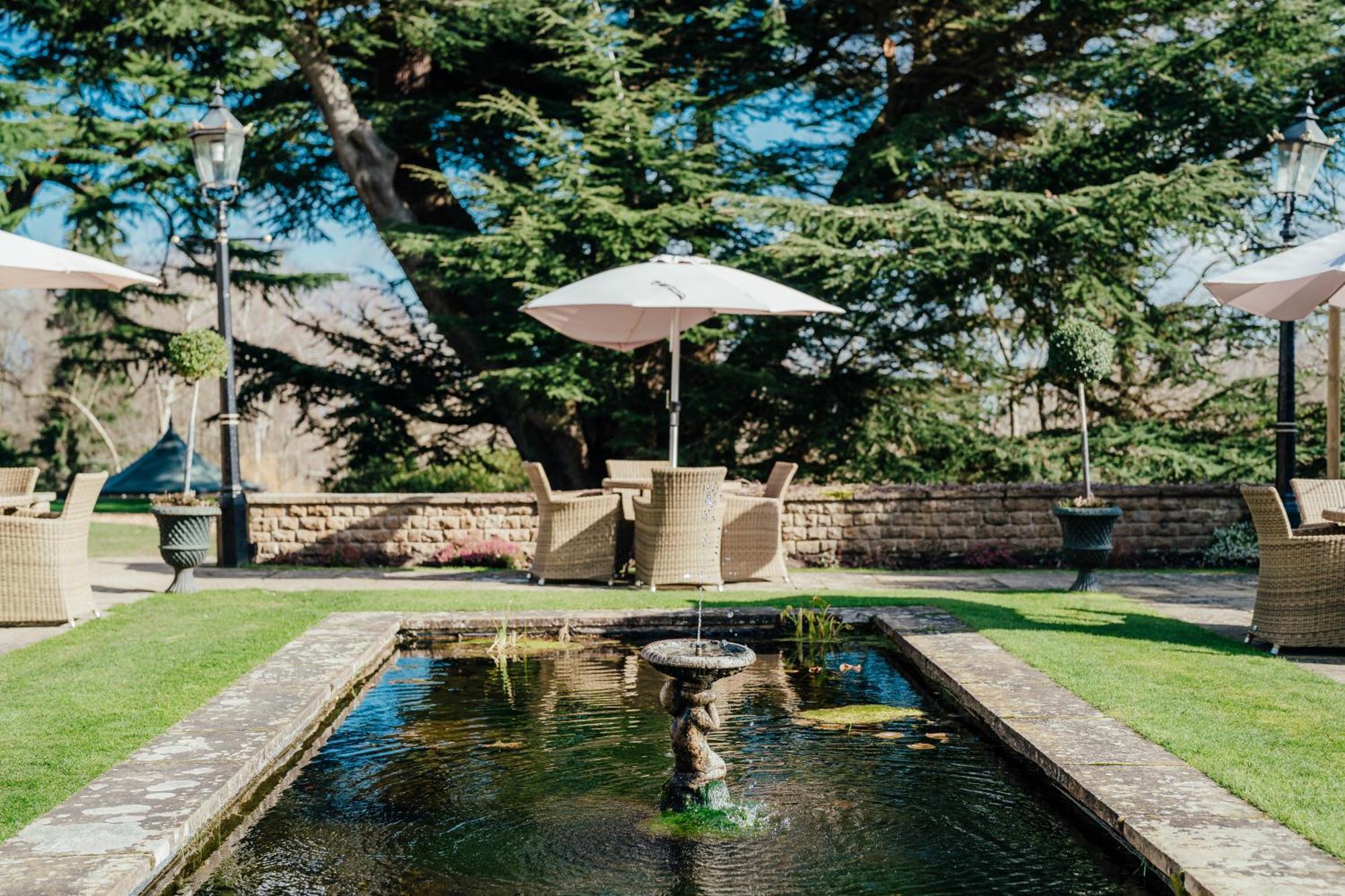 Pennyhill Park Hotel And Spa Bagshot Exterior foto