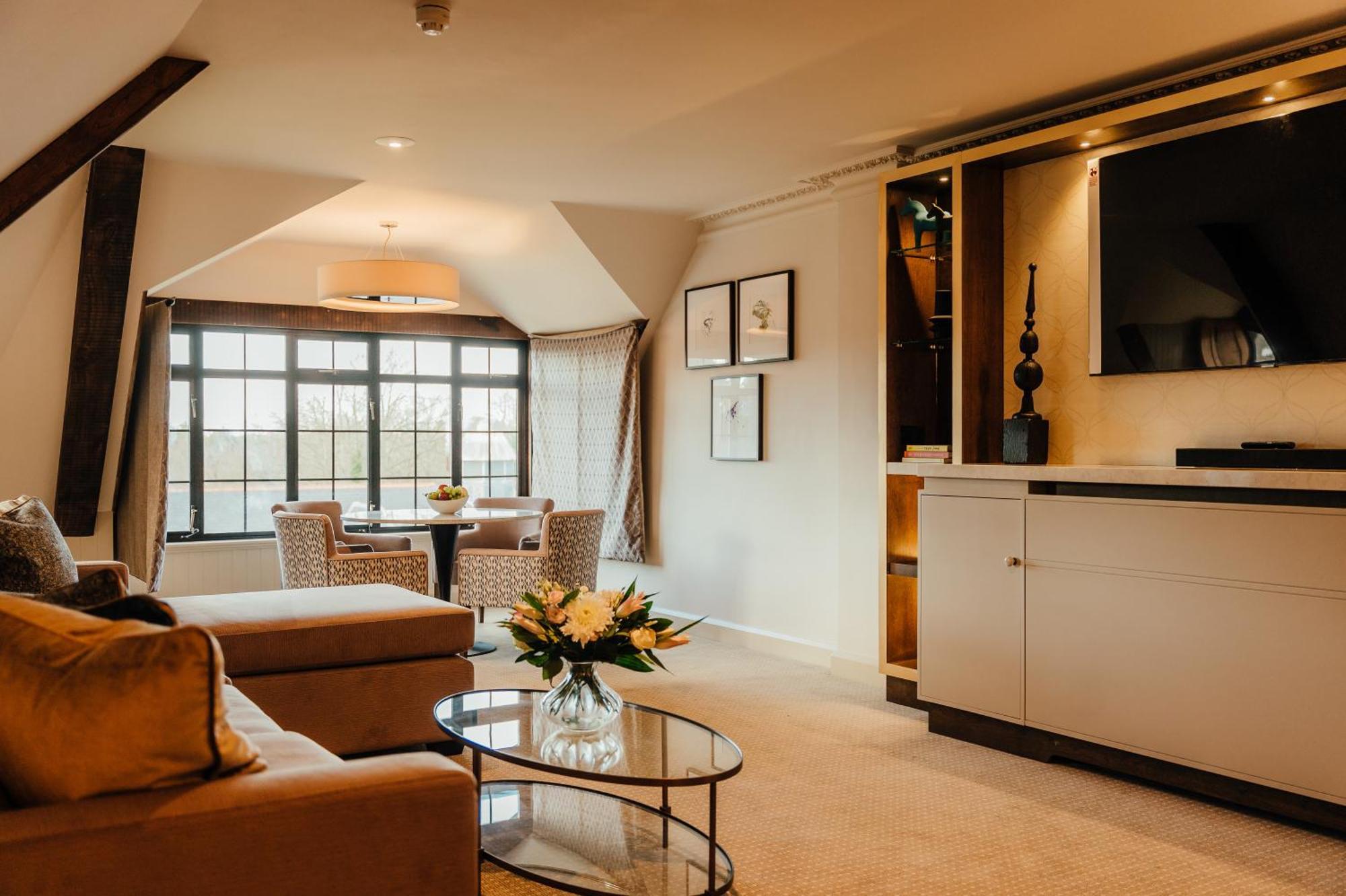 Pennyhill Park Hotel And Spa Bagshot Exterior foto