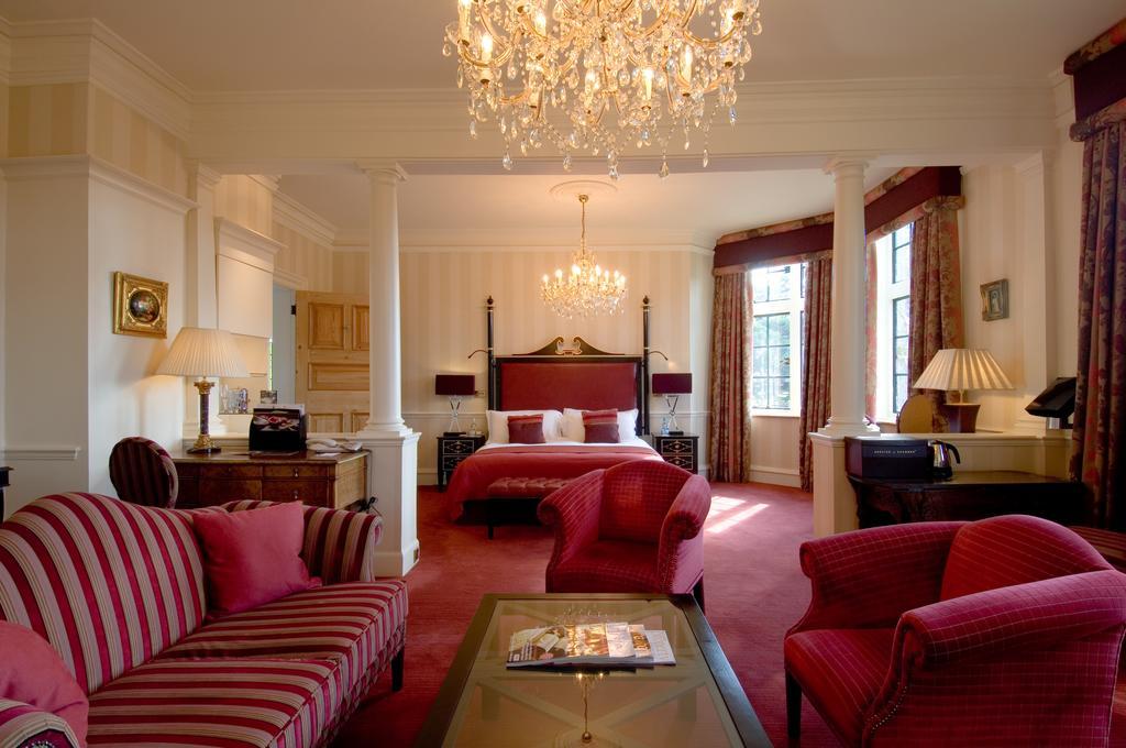 Pennyhill Park Hotel And Spa Bagshot Exterior foto